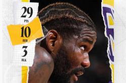 爱游戏体育官网-澳大利亚男篮横扫湖人，艾顿关键制胜的简单介绍