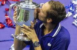 AYXapp下载-关于美网鏖战ATP总决赛，梅德韦杰夫统治全场的信息