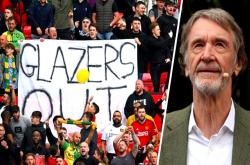 AYX体育赛事-曼联队球员通过社交媒体与球迷互动