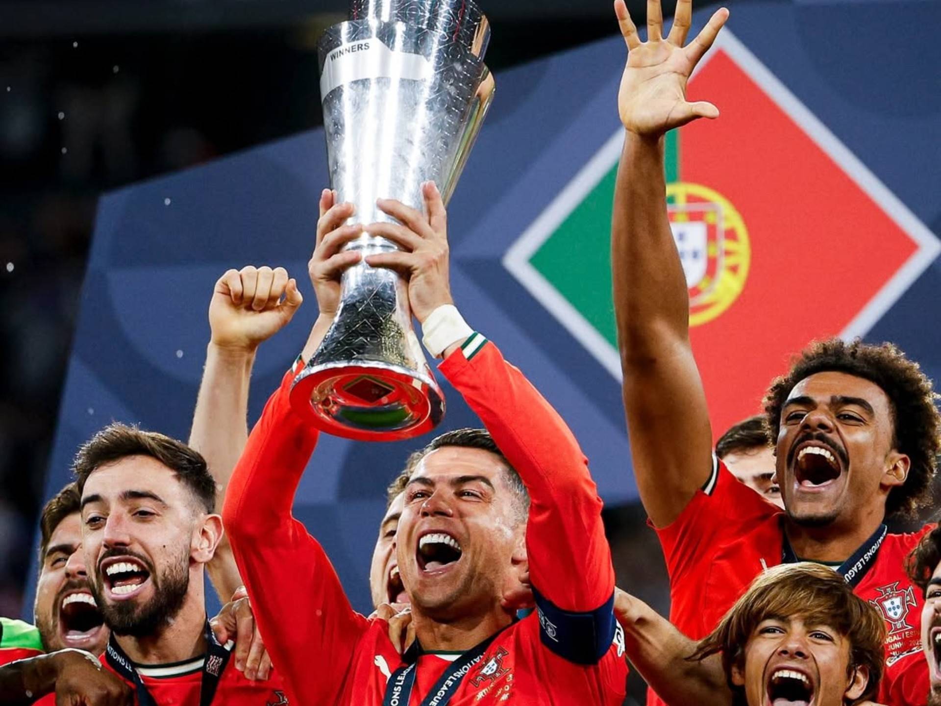 巴西代表团力争冠军,取得不俗成绩 巴西代表团力争冠军,取得不俗成绩