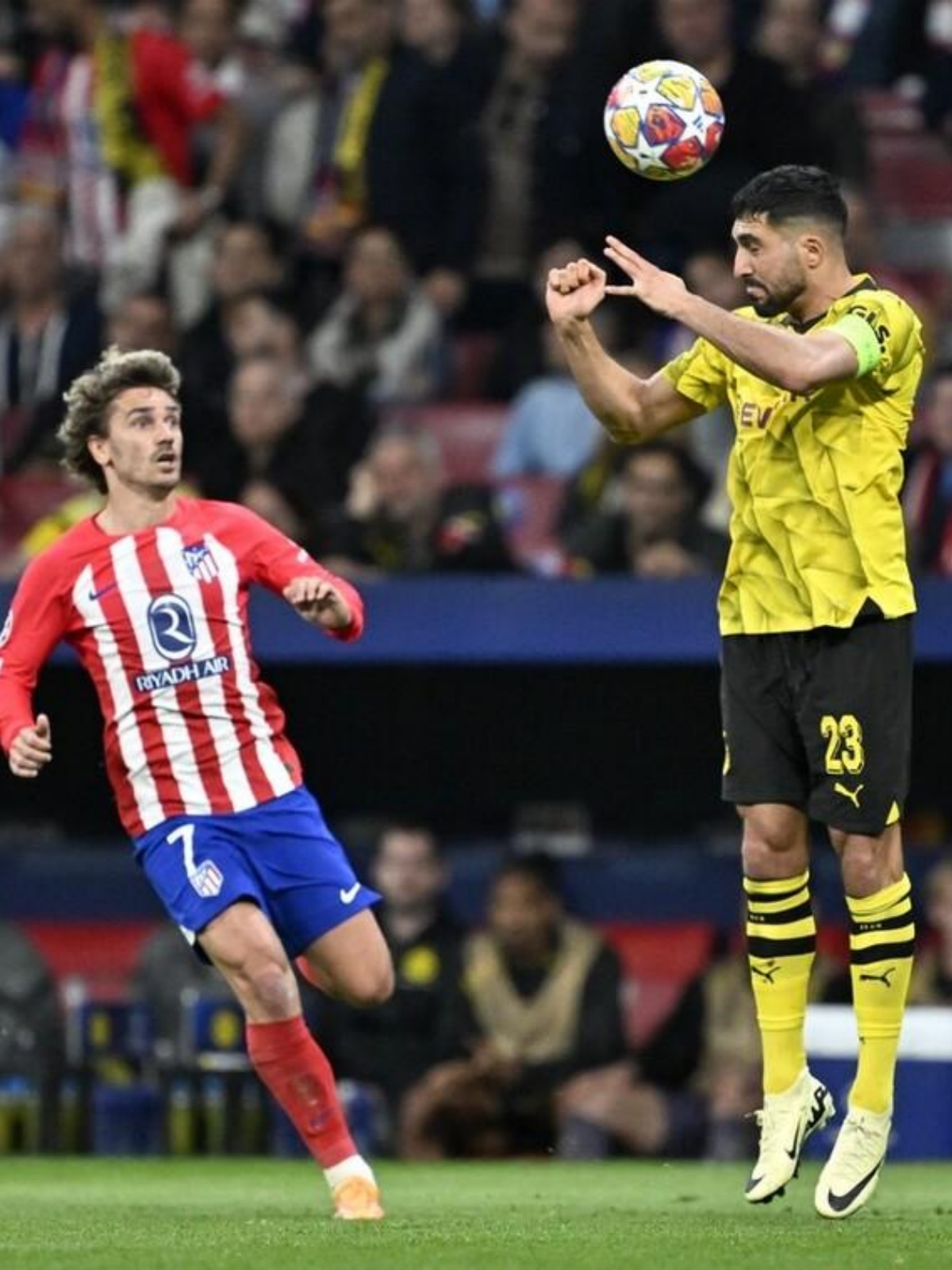 关于马德里竞技完胜皇马，托雷斯爆发神勇的信息