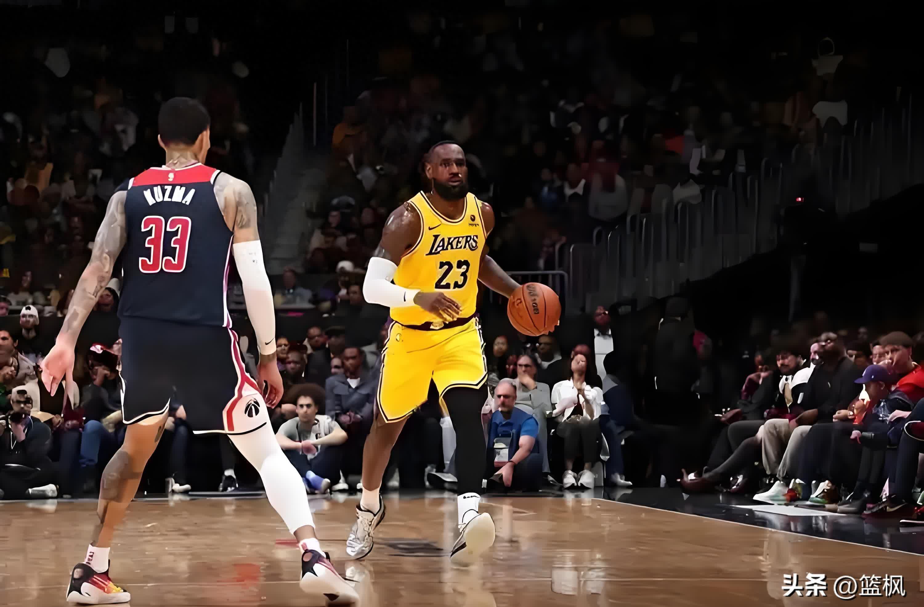 澳大利亚男篮横扫湖人,艾顿关键制胜的简单介绍 澳大利亚男篮横扫湖人,艾顿关键制胜的简单介绍