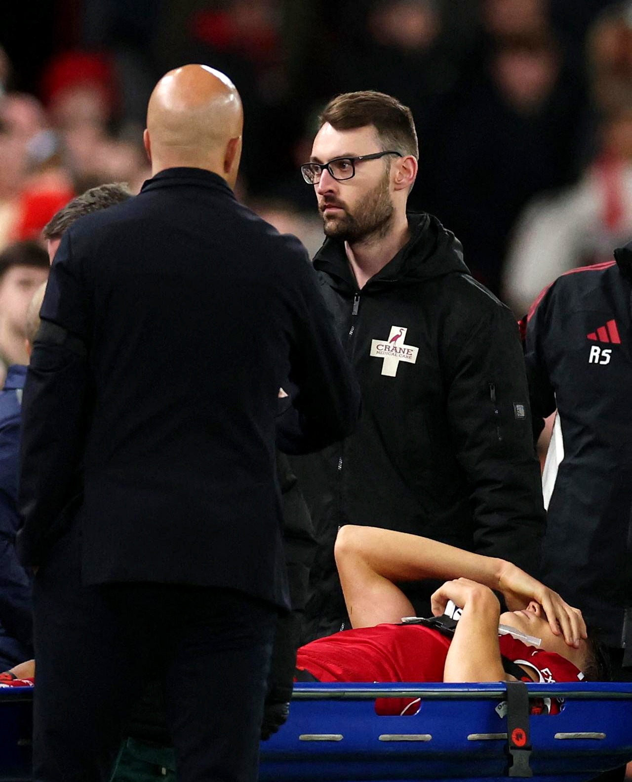 关于利物浦主场战胜沃特福德,继续领跑榜首位置的信息 关于利物浦主场战胜沃特福德,继续领跑榜首位置的信息