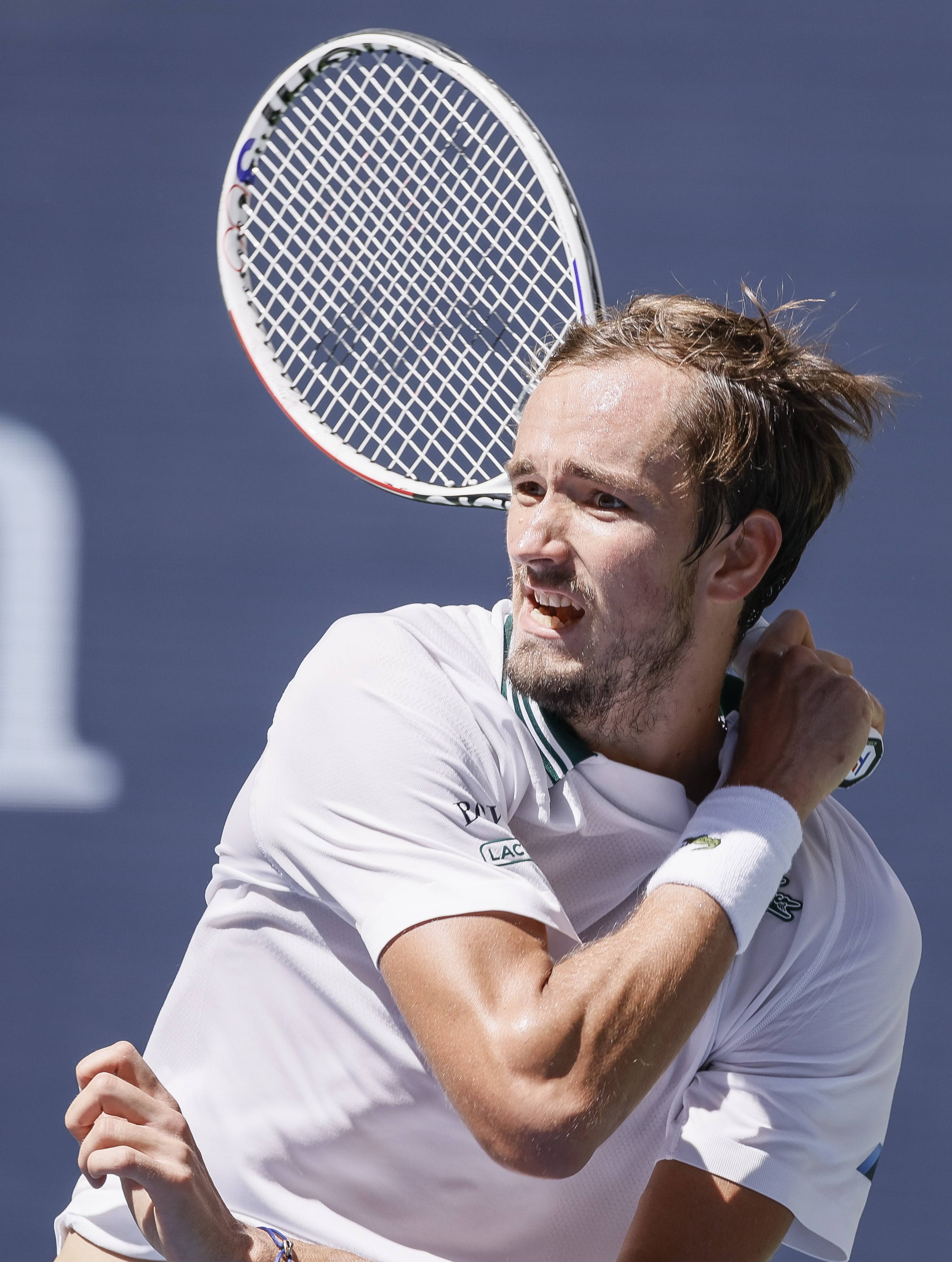 关于美网鏖战ATP总决赛，梅德韦杰夫统治全场的信息