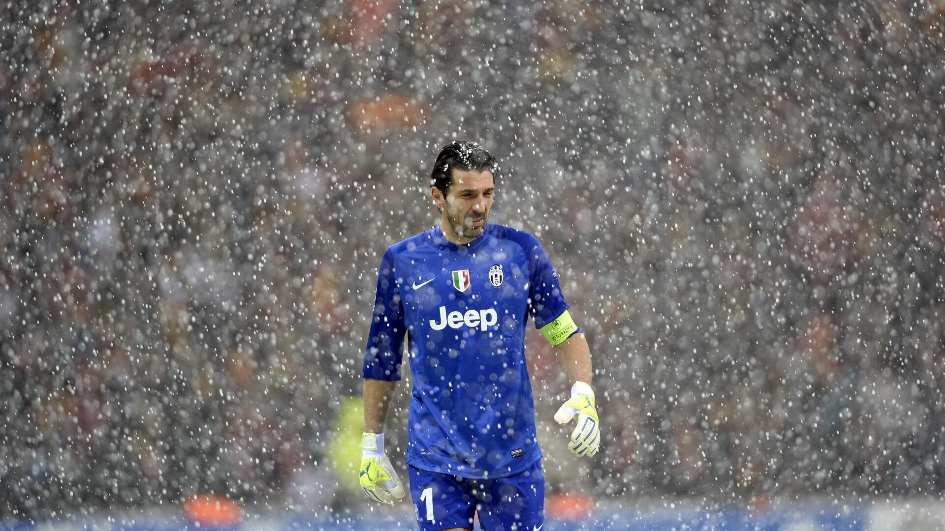 羽坛新纪元,韩国队横扫法国队,李梓嘉点燃赛场