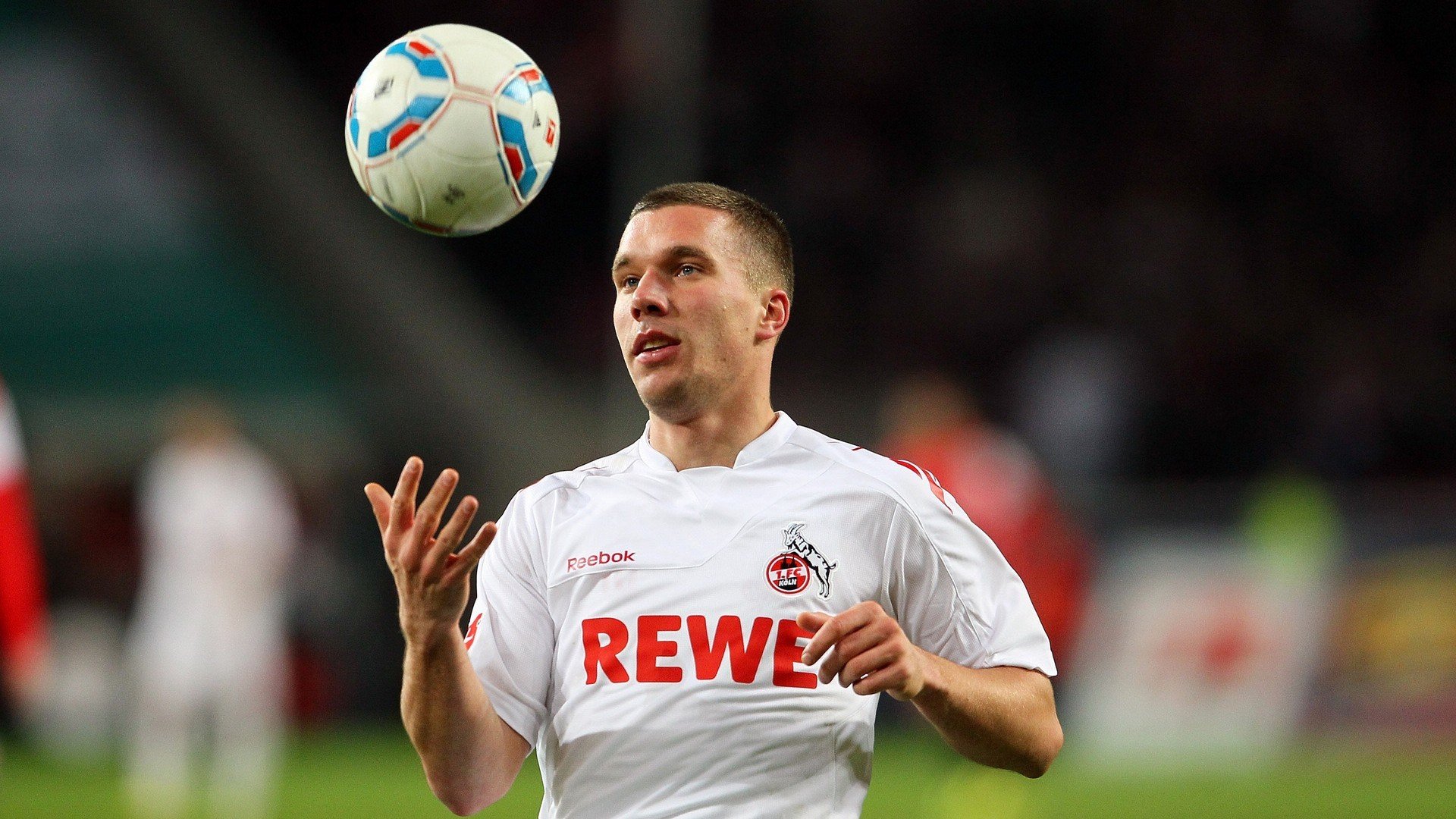 马丁内利闪耀伯纳乌，莱比锡红牛鏖战皇马，巴西新星统治全场之夜